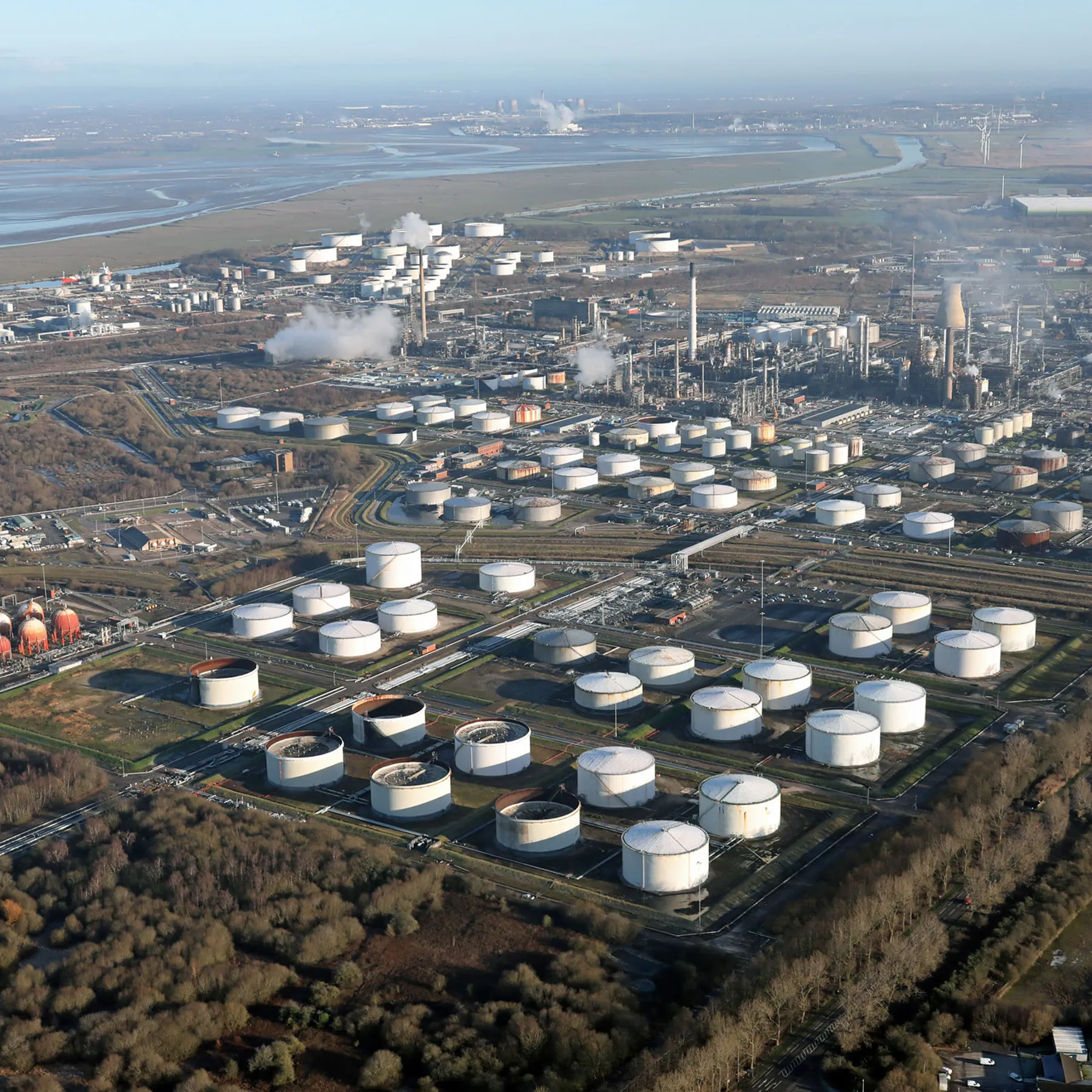 Shutterstock 793878394 stanlow lo