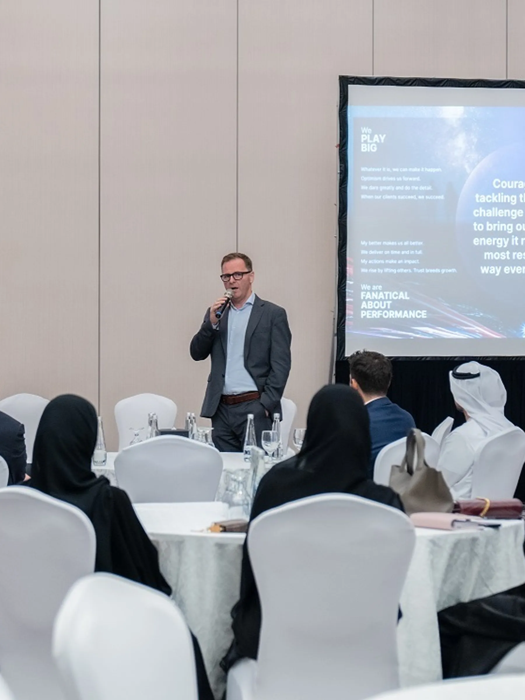 UAE Graduate Event 5